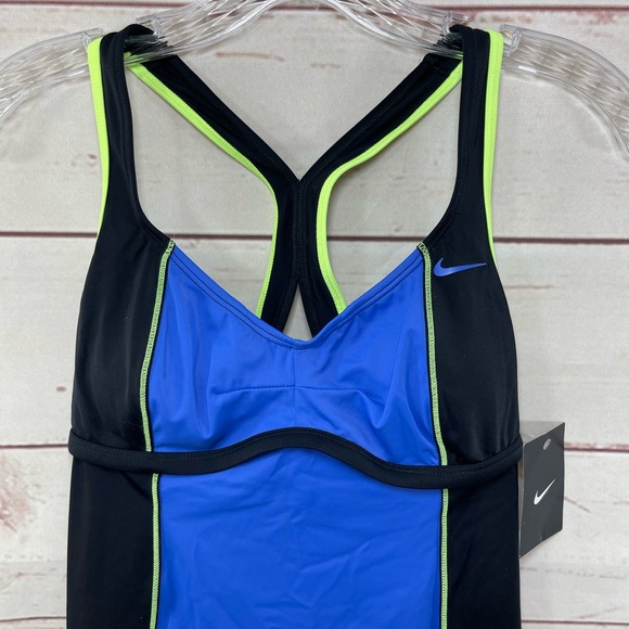 Women’s NWT Nike Tank Top - Small - Picture 3 of 7